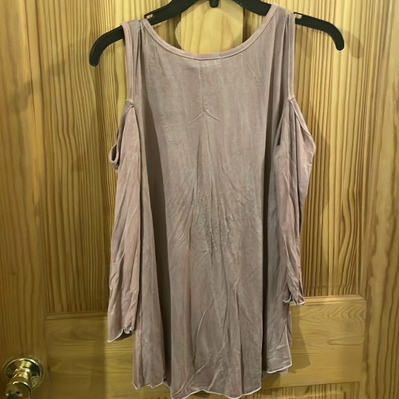 Thyme & Honey small off the shoulder blouse - Picture 5 of 6